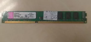 RAM SDRAM 2Gb DDR3 1333Mhz Kingston KVR1333D3N9/2G usata - Foto 1 di 3