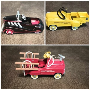 Lot Of 3 Hallmark Christmas Ornaments Kiddie Car Firetruck & Dump Truck Auburn - Picture 1 of 13