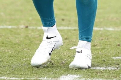 New Mens Sz 9-16 Nike Alpha Menace Elite 2 White Wolf Gray Comfortable Durable