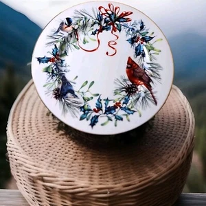 LENOX Winter Greetings 8" Plato de Ensalada Fino Marfil China Cardenal Acebo Cintas - Imagen 1 de 5