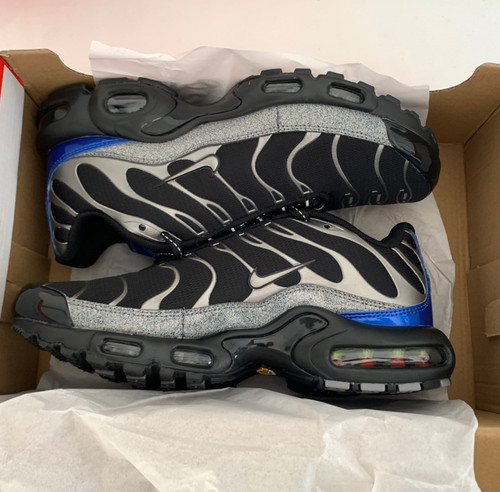 NIKE Air Max Plus TN Scarpe da Ginnastica Uomo Taglia UK 8 5 EUR 43 CW2646 001 Nero Metallizzato