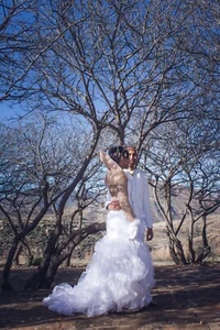 Trumpet wedding dress size 6 - Picture 1 of 4