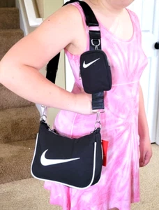 Nike Unisex Purse Shoulder Bag NWT Crossbody - Picture 1 of 5