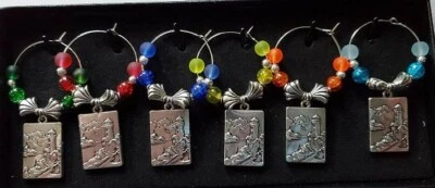 Juego de 6 dijes de copa de vino faro marcadores de bebida colgantes Foto 1 de 4