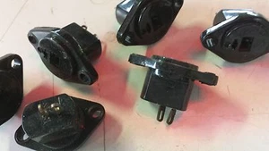 Einbaubuchse für Lautsprecherstecker  Paket mit 150 Stück    2039C - Picture 1 of 1