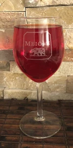 MEIOMI Wine Glass - Picture 1 of 1