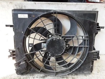 Conjunto de ventilador de motor de ventilador de radiador Nissan Kicks 2018-2021 214815RB0B Foto 1 de 4