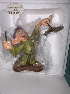 Walt Disney Classic Collection Snow White DOPEY. New Open Box  - Picture 1 of 11