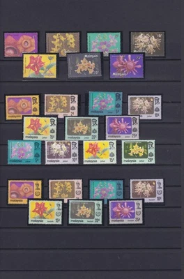 MALAYSIA & STATES. 1979. FLOWERS 14 COMPLETE SETS. MNH ** - Image 1 of 4