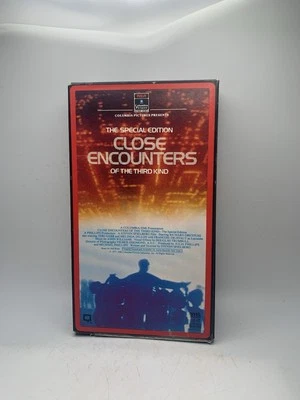 Close Encounters of the Third Kind VHS 1985 Special Edition Side Loader - Image 1 of 4
