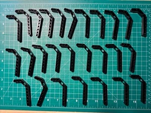 LEGO Technic - 25 x 11.5L Double Bent Beams - Liftarms - BLACK  - 32009 - Picture 1 of 5