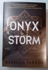 Onyx Storm (Deluxe Limited Edition) by Rebecca Yarros (2025, Hardcover) - Picture 1 of 7