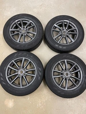 Original Range Rover Sport Ganzjahrräder 235/65R19 Pirelli - Bild 1 von 4