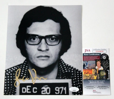 LARRY KING SIGNED 8x10 MUGSHOT PHOTO LIVE CNN TV SHOW HOST AUTOGRAPHED +JSA COA Cover