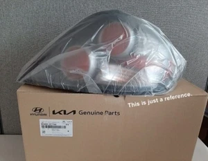 924022C700  Genuine Rear Tail Light Lamp RH for Hyundai Tiburon Coupe (2007~08) - Picture 1 of 2
