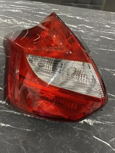 Ford Focus - Rückleuchte links Beifahrer rechts Lampe - Depo 431-19A4L-UE - Bild 1 von 7