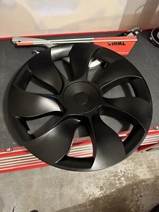 One Performance Wheel Cover for Tesla Model Y 20'' Induction Wheel Style - Picture 1 of 2