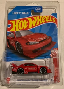 HOT WHEELS LB SUPER SILHOUETTE NISSAN SILVIA S15 TARGET RED EDITION + PROTECTOR - Picture 1 of 4