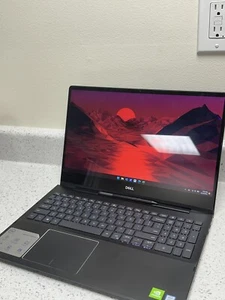 Inspiron 15 7590 2n1 - Picture 1 of 7