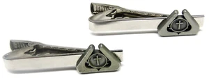 Silver Pewter Religious Cross Tie Clip Set of 2 Vintage Mens Formal Wear Jewelry - Picture 1 of 4
