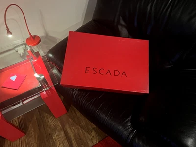 Botas Altas Escada Rosa Humo EU 38.5 Perforadas Gamuza Suave De Colección Hechas en Italia Foto 1 de 4