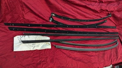 Kit WindowFelt 1970-1972 Olds Cutlass "S" 2 puertas Fastback OE ESTILO WINDOWFELTS Foto 1 de 4