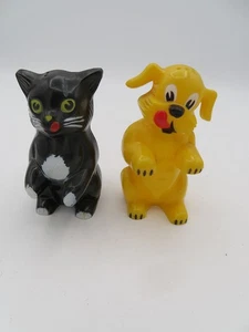 De Colección F & F Perro y Gato Sal Pimienta Coctelera Caprichosa Plástico Duro Celuloide EE. UU. - Imagen 1 de 10