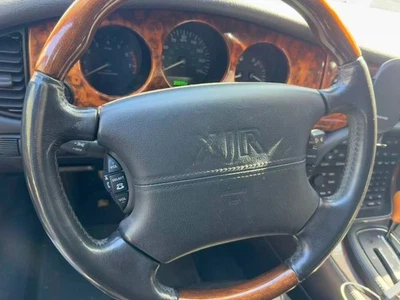 2003 Jaguar XJR  - Изображение 1 из 4