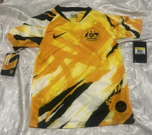 NEW Authentic Socceroos Australia Shirt Jersey NIKE Youth Unisex S Matildas 2019 - Picture 1 of 16