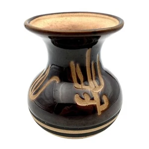 Jarrón de colección Studio Art Pottery gres 5" Saguaro Cactus suroeste esmalte marrón - Imagen 1 de 8