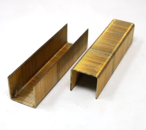 GRP13 (10000-Pk) Grip Rite P-Style Wide Crown Staples Gold 16-Gauge 1" x 1" - Picture 1 of 5