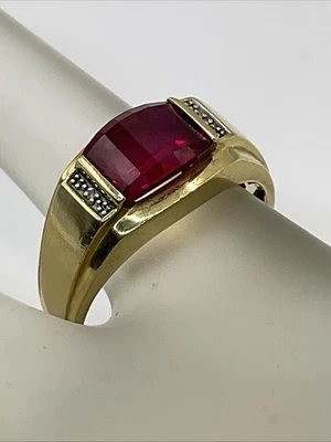 Oro Amarillo 14K DE COLECCIÓN HECHO A MANO CR. Anillo para hombre estilo cúpula con detalles de rubí y diamantes Foto 1 de 4