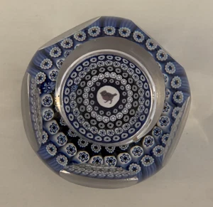 Whitefriars Paperweight - Robin Millefiori Faceted 1972 - Clear Glass With Blue - Picture 1 of 22