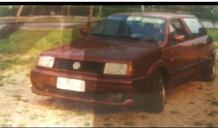 Modellino Volkswagen Polo Zender in plastica Scala 1: 24 Rosso Metallizzato  - Immagine 1 di 1