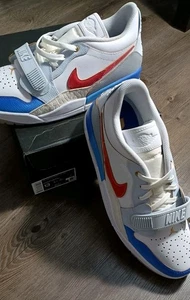 Air Jordan 312 Low US 13 Uomo Bianco/Blu/Rosso/Oro/Grigio Nike Retro FN8902 161 Nuovo con scatola - Foto 1 di 11