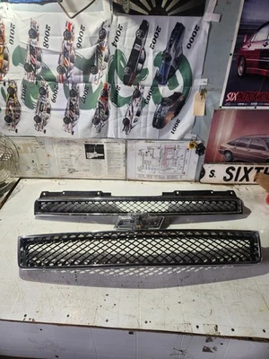 Chevrolet Suburban Avalanche Tahoe 2007-2014 parrilla superior e inferior cromada OEM Foto 1 de 4