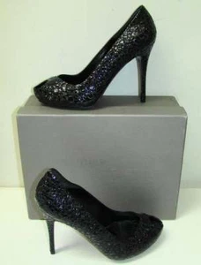 Zapatos de salón Alexander McQueen negros peeptoe nuevos en caja - Imagen 1 de 1