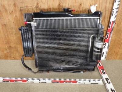 SUZUKI JIMNY JB23W (K6A-T AT) Radiator w/Fan A/C Condenser AT Oil Cooler JDM - Image 1 of 4