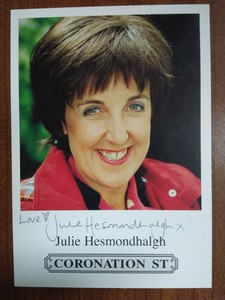 JULIE HESMONDHALGH *Hayley Cropper CORONATION STREET HAND SIGNED CAST PHOTO CARD