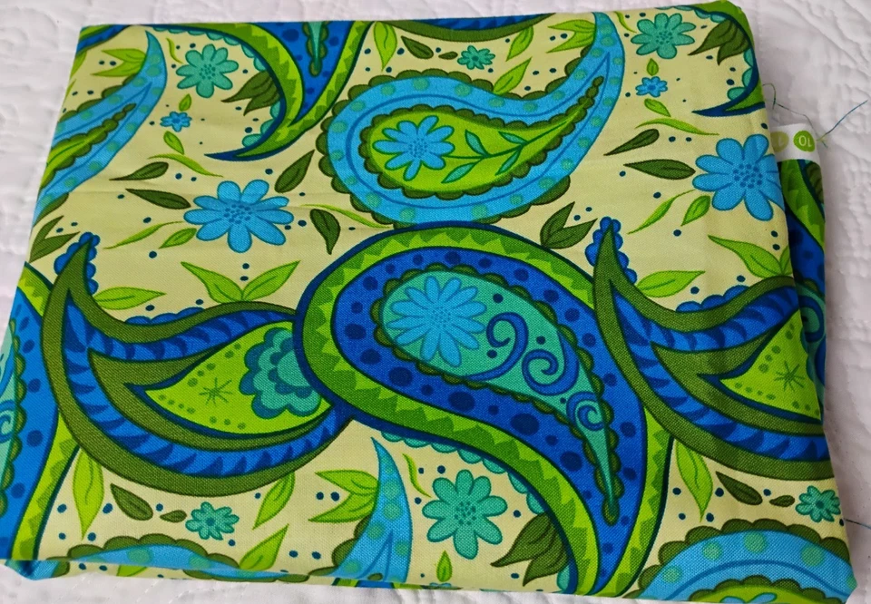 Flourish By Valori Wells For Free Spirit acolchoado remanescente de algodão 44 x 36 pol - Imagem 1 de 4