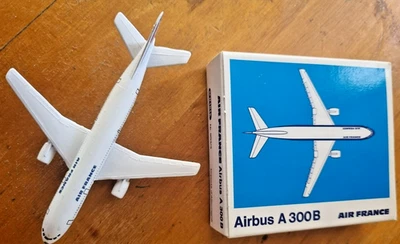 AIR FRANCE. Airbus A300. Schabak # 903/3. Escala 1:600. Modelo Diecast. En caja Foto 1 de 2