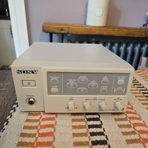 Sony DXC-C33P Kamera Steuergerät DSP - Bild 1 von 4