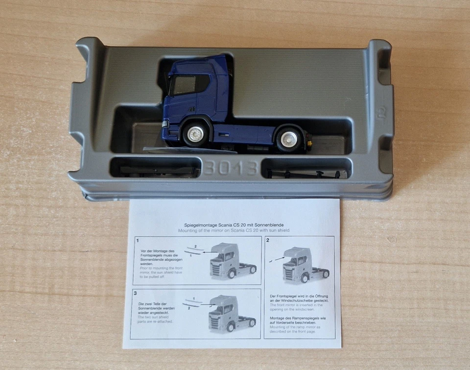 Herpa 307109 SCANIA CR20 trattore stradale neutro blu 1:87 OVP - Immagine 1 di 4
