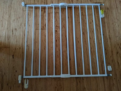 Wall Fix Extending Metal Safety Baby Gate - Mothercare brand - Image 1 of 3