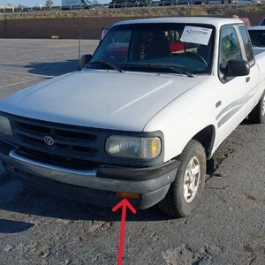 Mazda B-2300, B-3000, B-4000, 1994-1997, R o L, parachoques MT, señal de estacionamiento/giro - Imagen 1 de 13