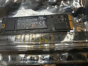 SSD Festplatte 128GB Apple org Marken MacBook Pro 13" Retina A1502 2013 - 2015 - Bild 1 von 2