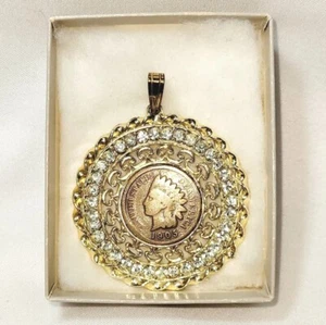 1905 INDIAN HEAD PENNY COIN Surrounded By White Rhinestones With Gold Tone Bezel - Picture 1 of 5