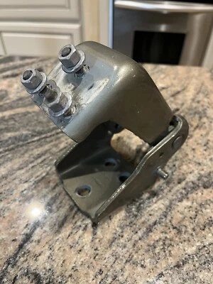 🔥OEM🔥 2003-2009 Hummer H2 Bisagra de capó con pernos/tuercas, lado derecho derecho, arena del desierto Foto 1 de 4