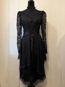Vintage Union Made ILGWU 70s Satin Lace Black Dress Classic Gothic Witch SZ 9/10 - Picture 1 of 11