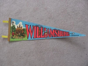 Vintage WILLIAMSBURG VIRGINIA 25" Felt Pennant Multi Color Made in USA - Picture 1 of 8